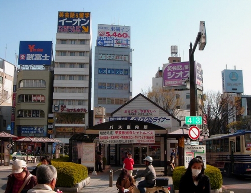 HOTEL AZ山梨甲府南IC店はデリヘルを呼べるホテル？ | 山梨県甲府市 |