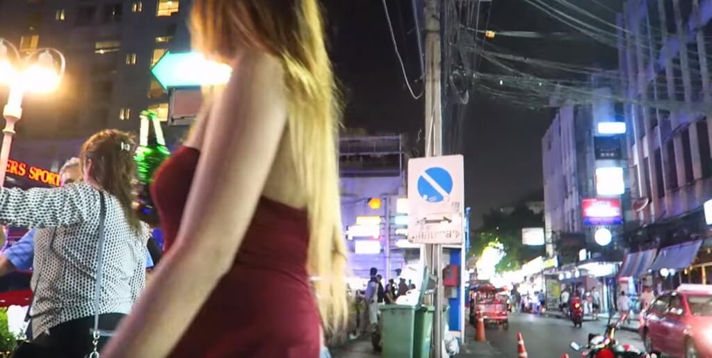 Kiss Bangkok Patpong キス バンコク