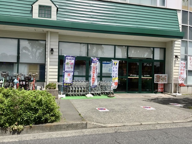 セブンイレブン 町田鶴川駅前店／ホームメイト