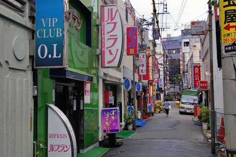 決定版】福岡の風俗街・ソープ街を紹介！中洲・小倉・博多の特徴を徹底解説 - 風俗おすすめ人気店情報