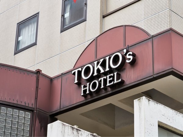 TOKIO's HOTEL／トキオズホテル【公式】 (@tokioshotel_official) •