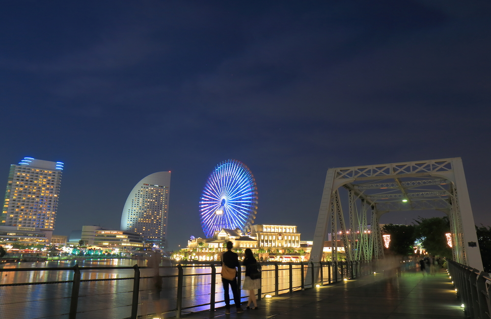 ハーバーランド・モザイクと神戸の夜景[壁紙写真集-無料写真素材]