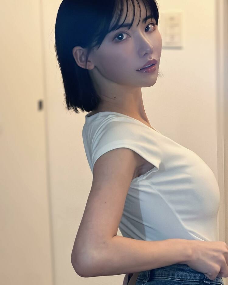 深田えいみ25歳、セクシー女優以外の仕事で成功しても“現役”を続けるワケ――2023年大反響トップ7 « 日刊SPA!