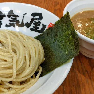 濃厚豚骨魚介旨スープと100%国産小麦自家製麺🍜津気屋 | ご来店と投稿ありがとうございます❤️