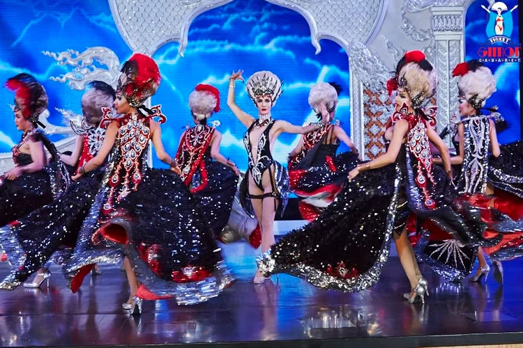 Calypso Cabaret 💃 タイで一番人気の【カリプソキャバレー】 ニューハーフショーを観てきました♡