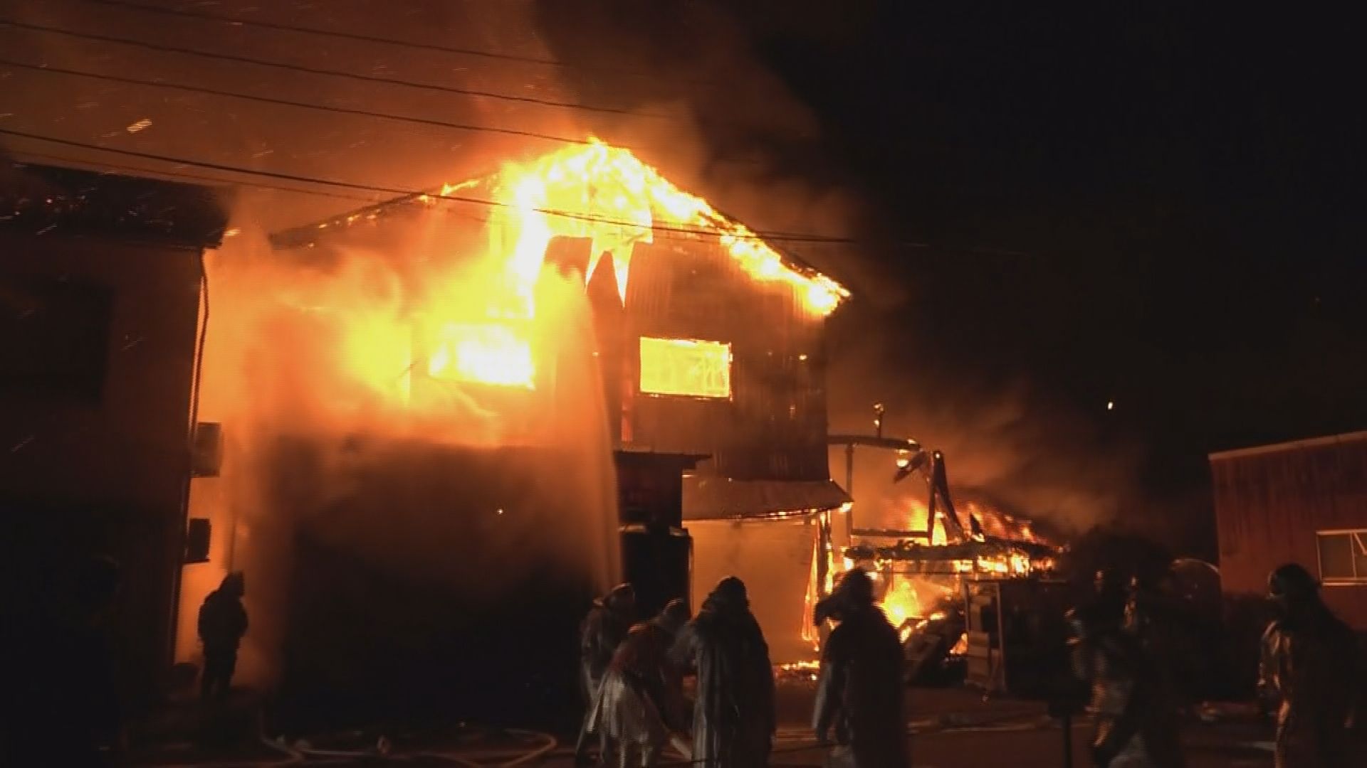 新潟県燕市の住宅で一部が焼ける火事 ストーブの上で洗濯物干していて出火か |