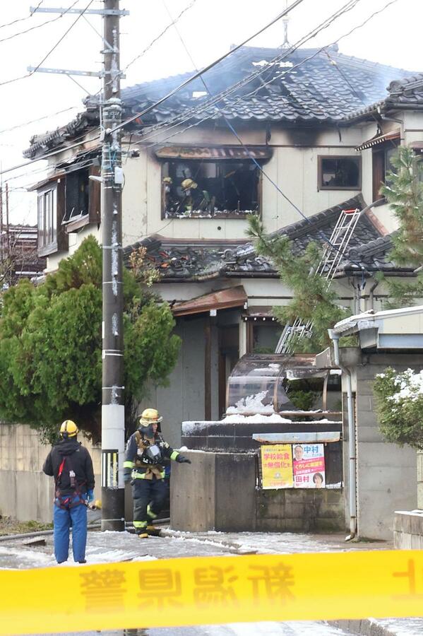 見附 住宅兼工場から出火 合わせて６棟全焼 けが人なし｜NHK 新潟県のニュース