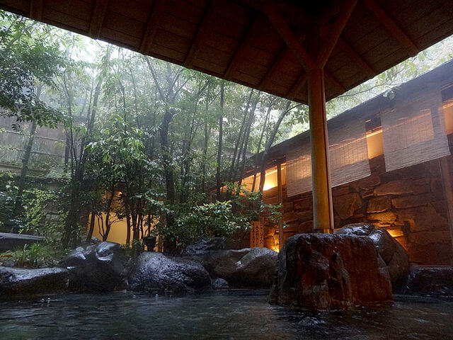 Luxury Kyoto Onsen,