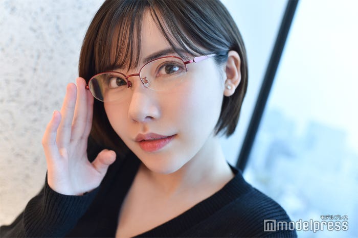 深田えいみさんくらいのご年齢が少女でしょうか？ - 大人の女ですね、 - Yahoo!知恵袋