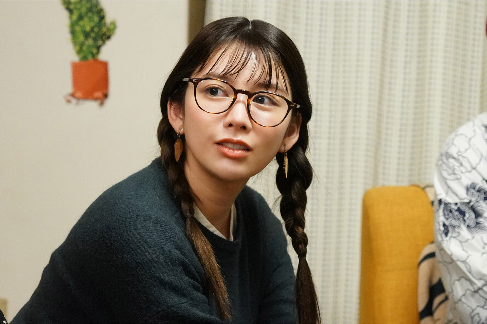 篠山紀信氏が美女を激写！ 慶大卒女優・結城モエ「殻を破ることができた」 -