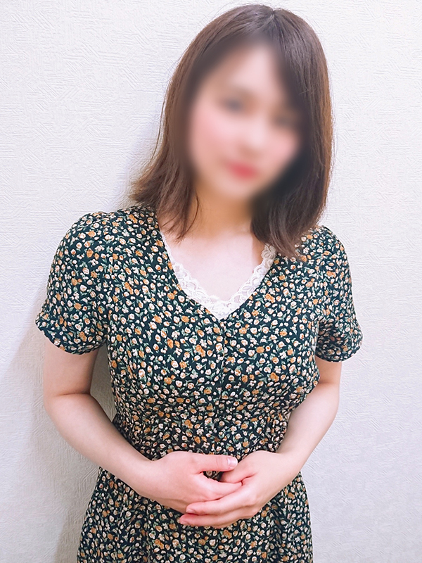 Fカップ現役女子大生「じゅり」ちゃん（20歳）｜五反田巨乳風俗モンデミーテ