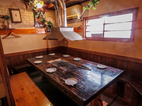 黒崎｜居酒屋｜プロジェクター・テレビの飲食店 / ステキなお店を探すなら