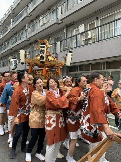 😺 初めて来ました横浜長者町フライデー ジョニーパンドラワンマンライブ👍