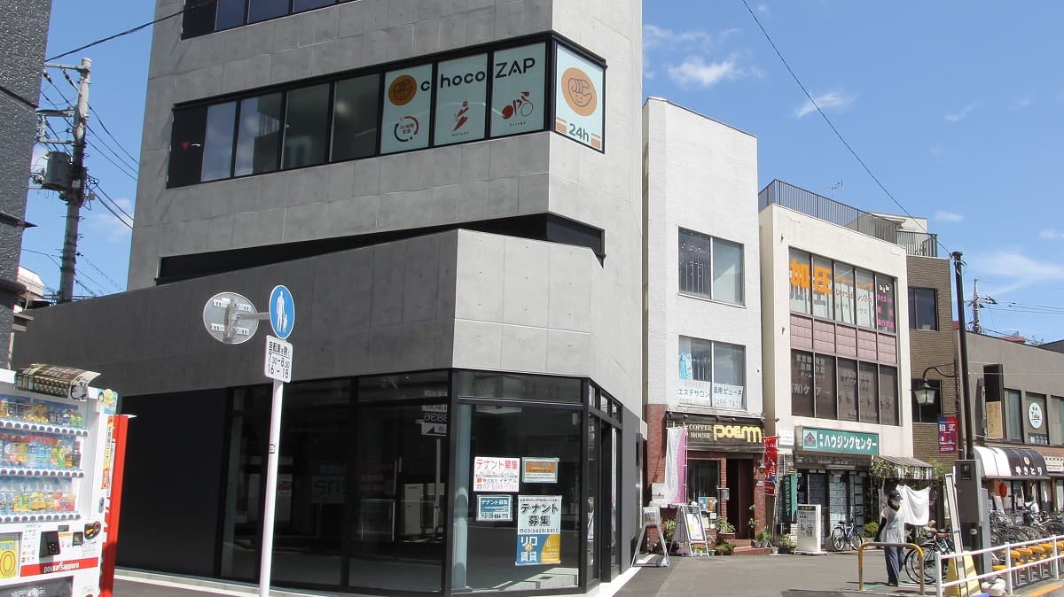 チョコザップ 狛江和泉本町店の口コミ・評判は？マシン・設備やアクセスなど徹底解説！