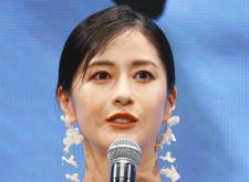 浅尾美和が逮捕間近と言われる理由極秘離婚の真相に驚きを隠せない元プロビーチバレー選手の引退後の現在結婚した夫との略奪婚の実 |  TikTok