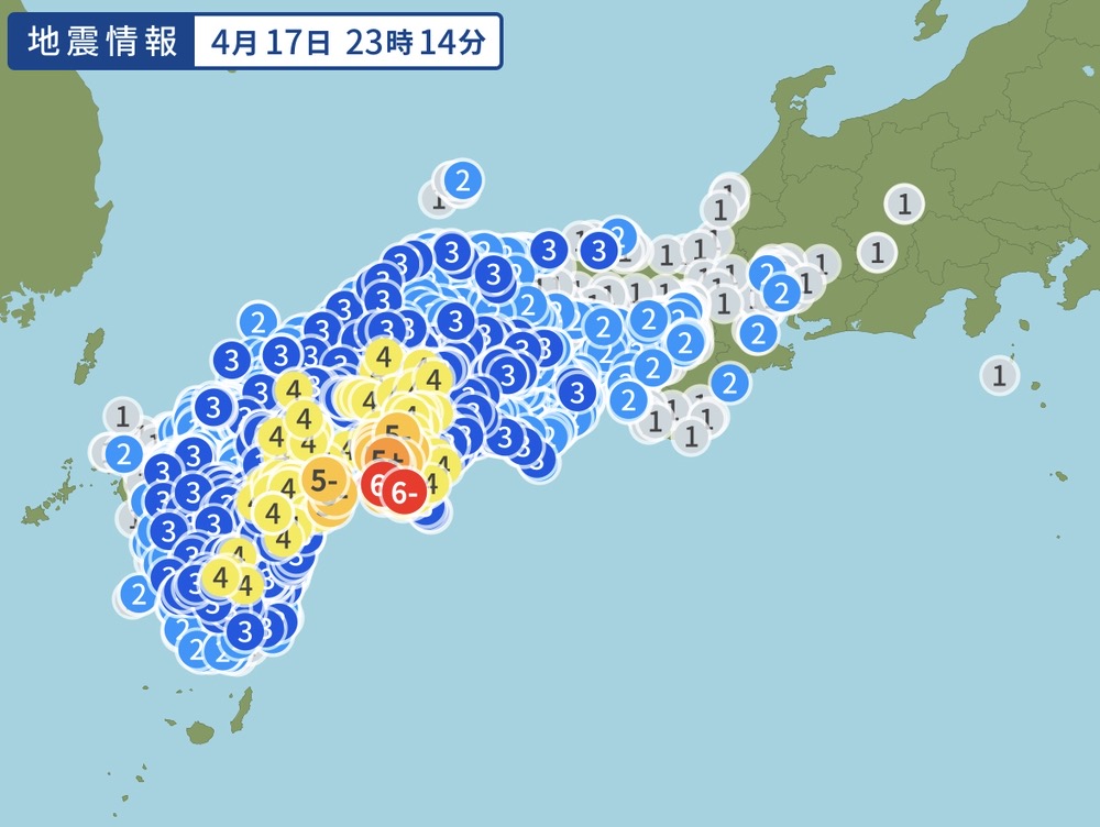 【速報】ダンプカー電柱衝突、横転 群馬・みなかみ、1人死亡