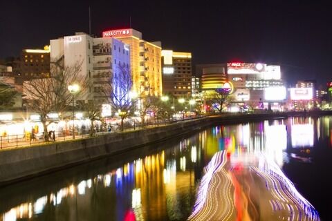 ロイヤルクラブ ラ・ターシュ 店舗のご案内