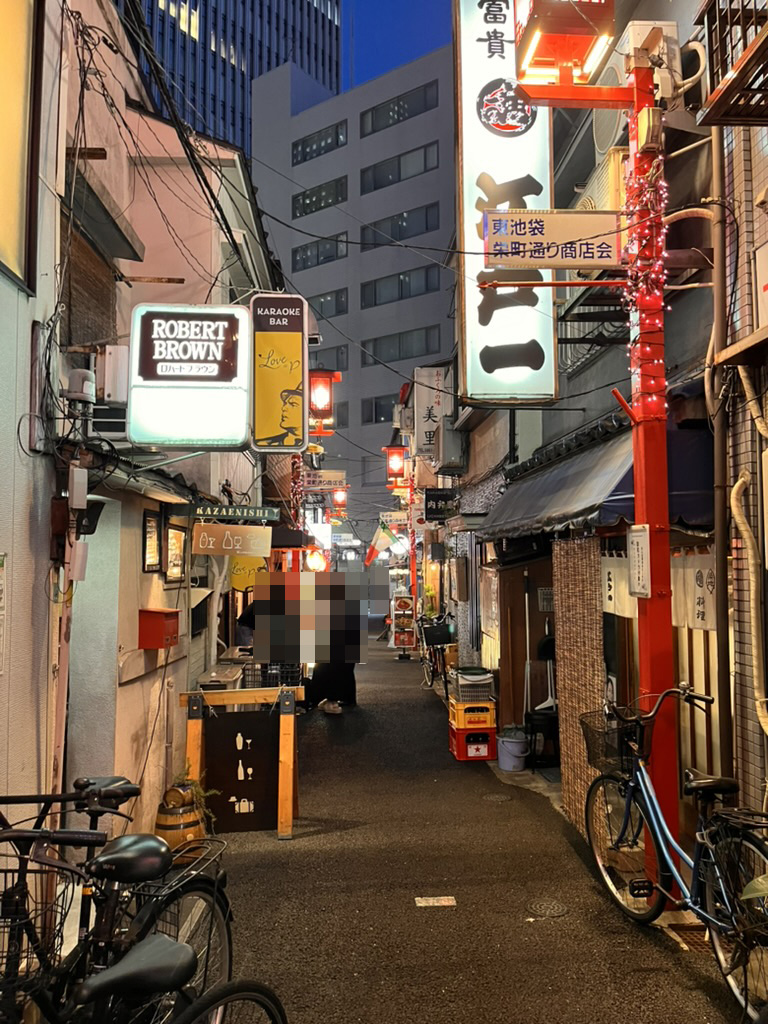 沖縄本島 那覇】超・ローカルなスーパーマーケットといえばココ！《栄町りうぼう》 |