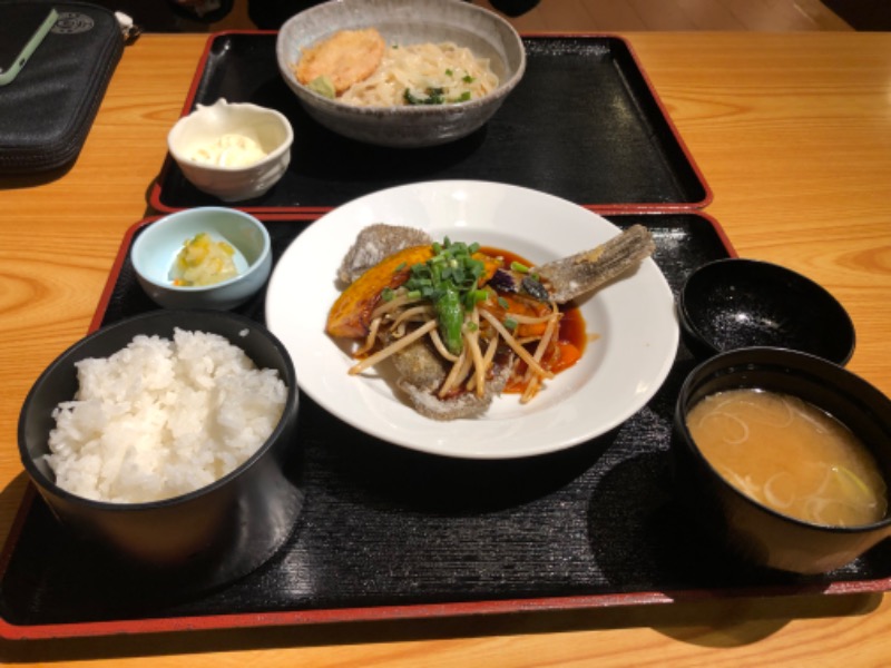 町田のうどん屋さんといえばここ！明太釜玉うどんや黒酢スーラーうどんなど女性人気メニューが勢揃い - マチダクリップ