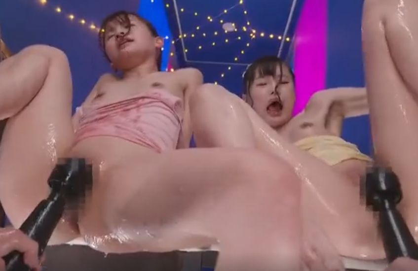 ノーパンパンストのパイパン巨乳娘を電マ責めして車内ハメ撮り♪ ｜ mpo.jp - スマホでエロ動画