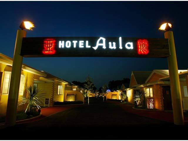 HOTEL AURA ASIAN