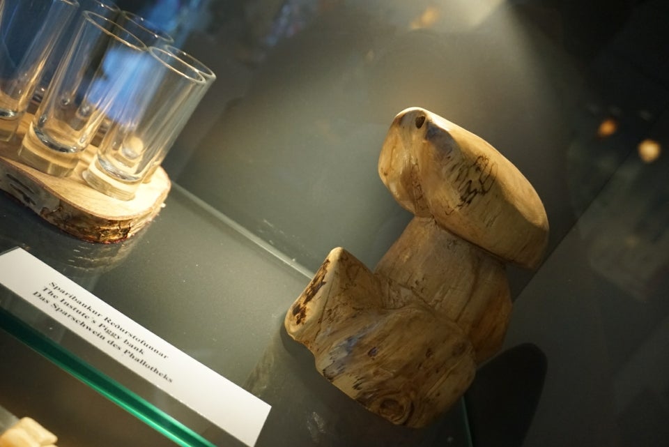 Category:Icelandic Phallological Museum