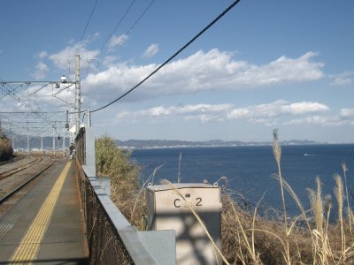 神奈川県小田原市根府川の交通一覧 - NAVITIME