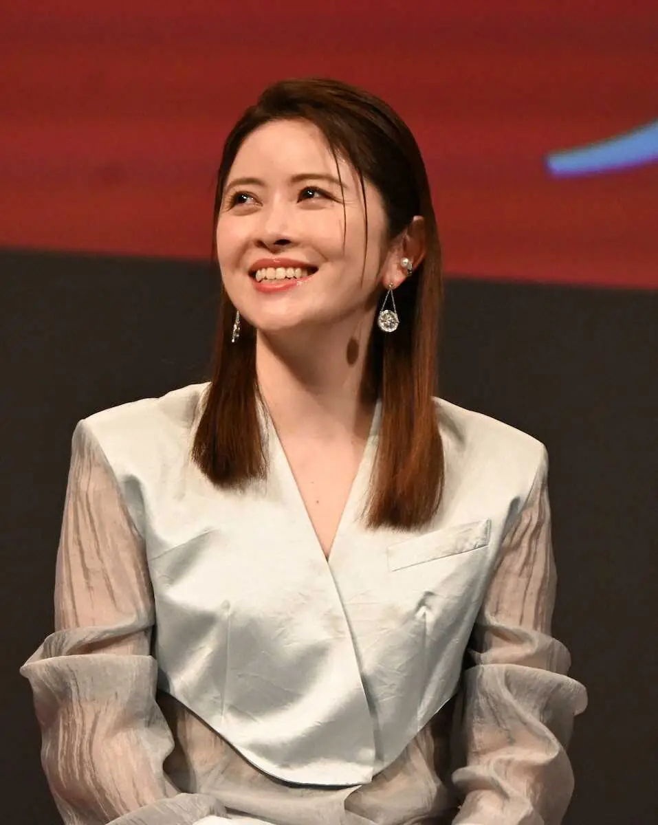 藤あや子が自ら告白した“性癖”24歳下夫との初の“営み”の内容がヤバすぎる「こころ酒」で人気な演歌歌手が引退決意した原因娘 |  TikTok