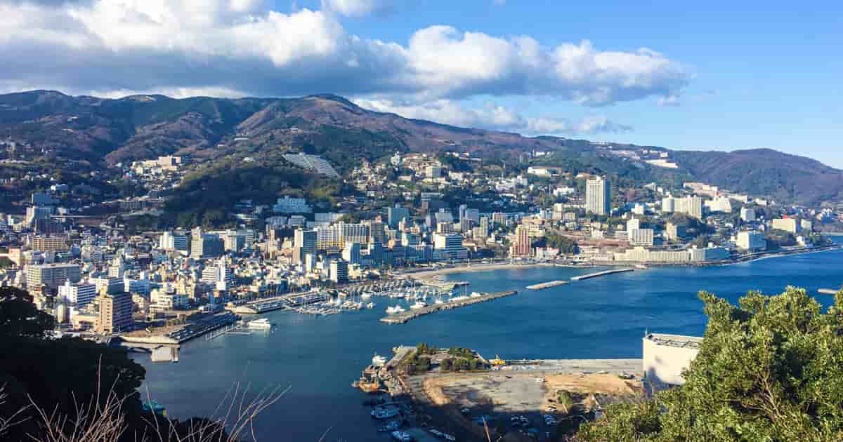 ピンクムーンとにっぽん丸と春の花火。 - ♨︎毎日温泉に入りたくて熱海に移住しました♨︎