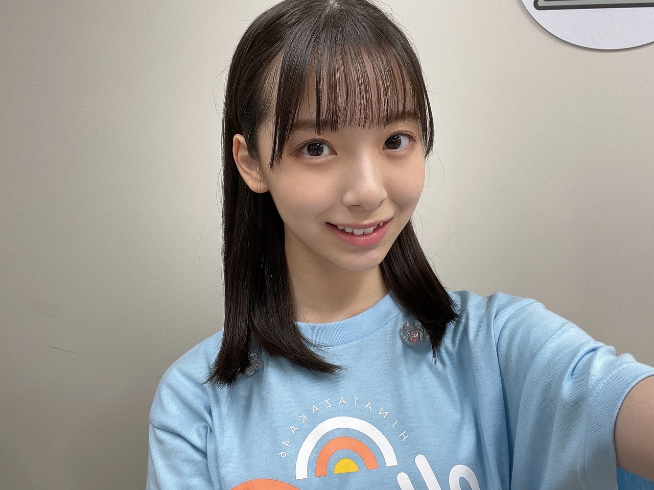 日向坂46 渡辺莉奈、『週刊少年チャンピオン』でショートボブ姿披露!!【コメント掲載】 | ACTRESS