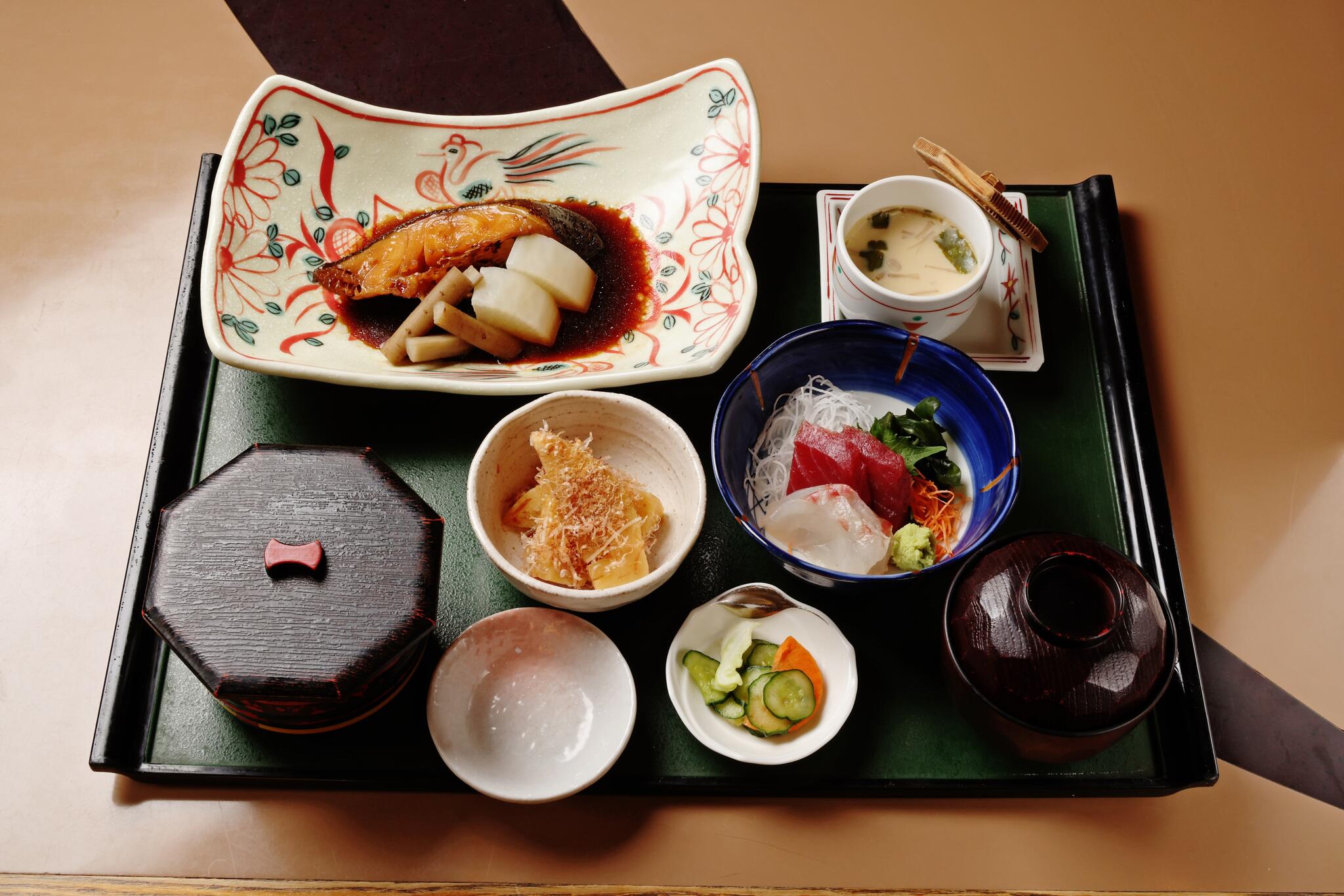 粋酔鮮魚店げんきまる駒込店- 日本東京美食/巢鴨・駒込・白山/海鮮- 餐廳在線預約代訂| Lavie