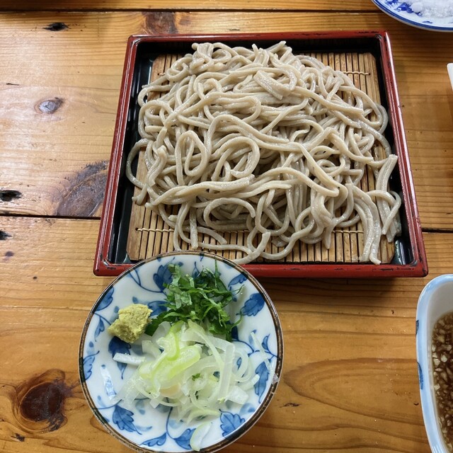 江洲の花で沖縄産蕎麦と天ぷら三昧 | おきぐる-okinawa Guru