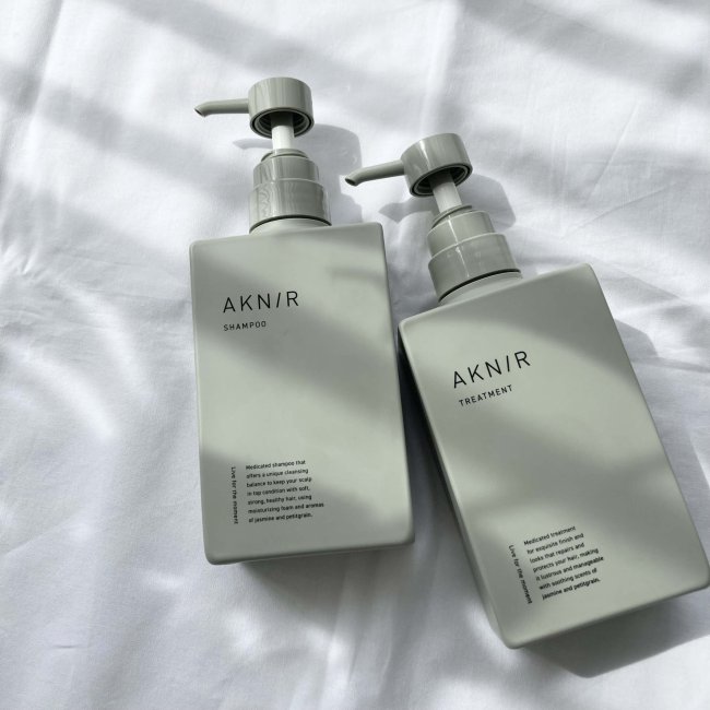 薬用ヘアシャンプー＆トリートメントセット｜AKNIR（アクニー） 公式オンラインサイト