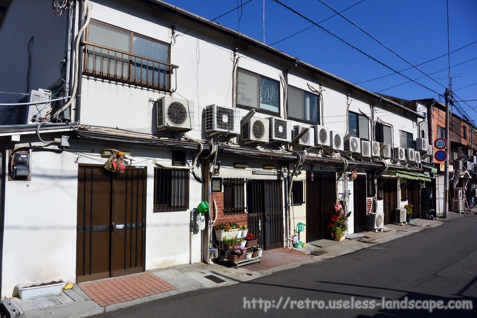 かんなみ新地「かおり」 変わりゆく尼崎酒場・・・これがほんとの”勃ち呑み”さ –